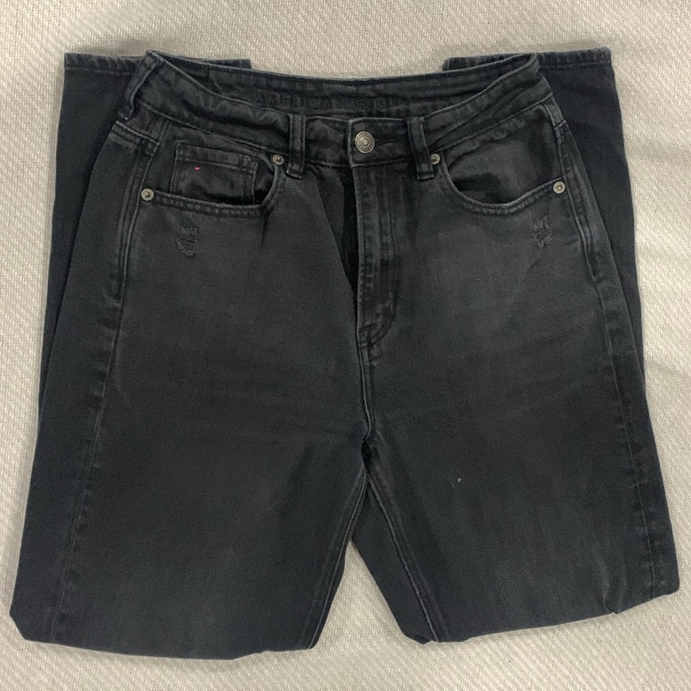 American Eagle distressed jeans size 4
